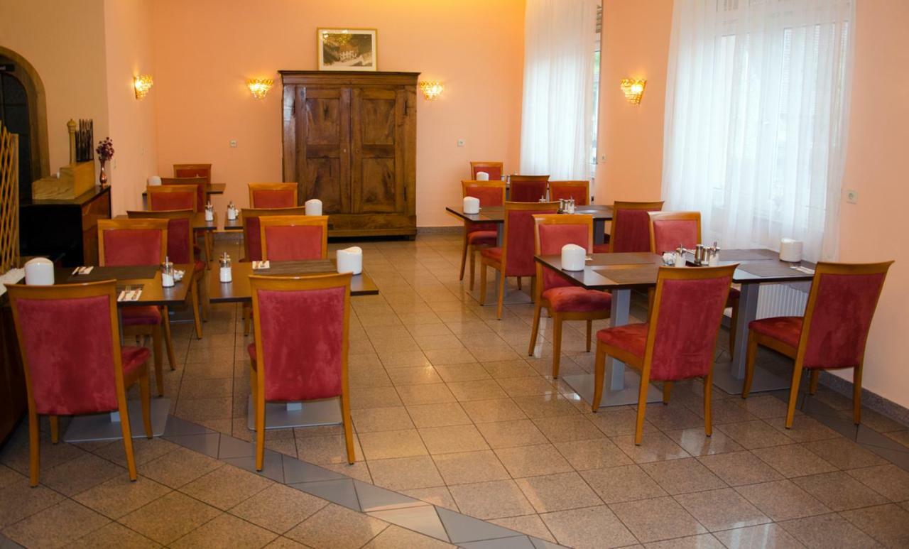 Kraichtaler Hof Ξενοδοχείο Εξωτερικό φωτογραφία